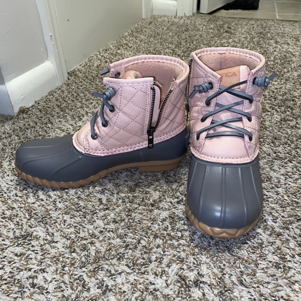 Duck boots - Picture 2 of 3